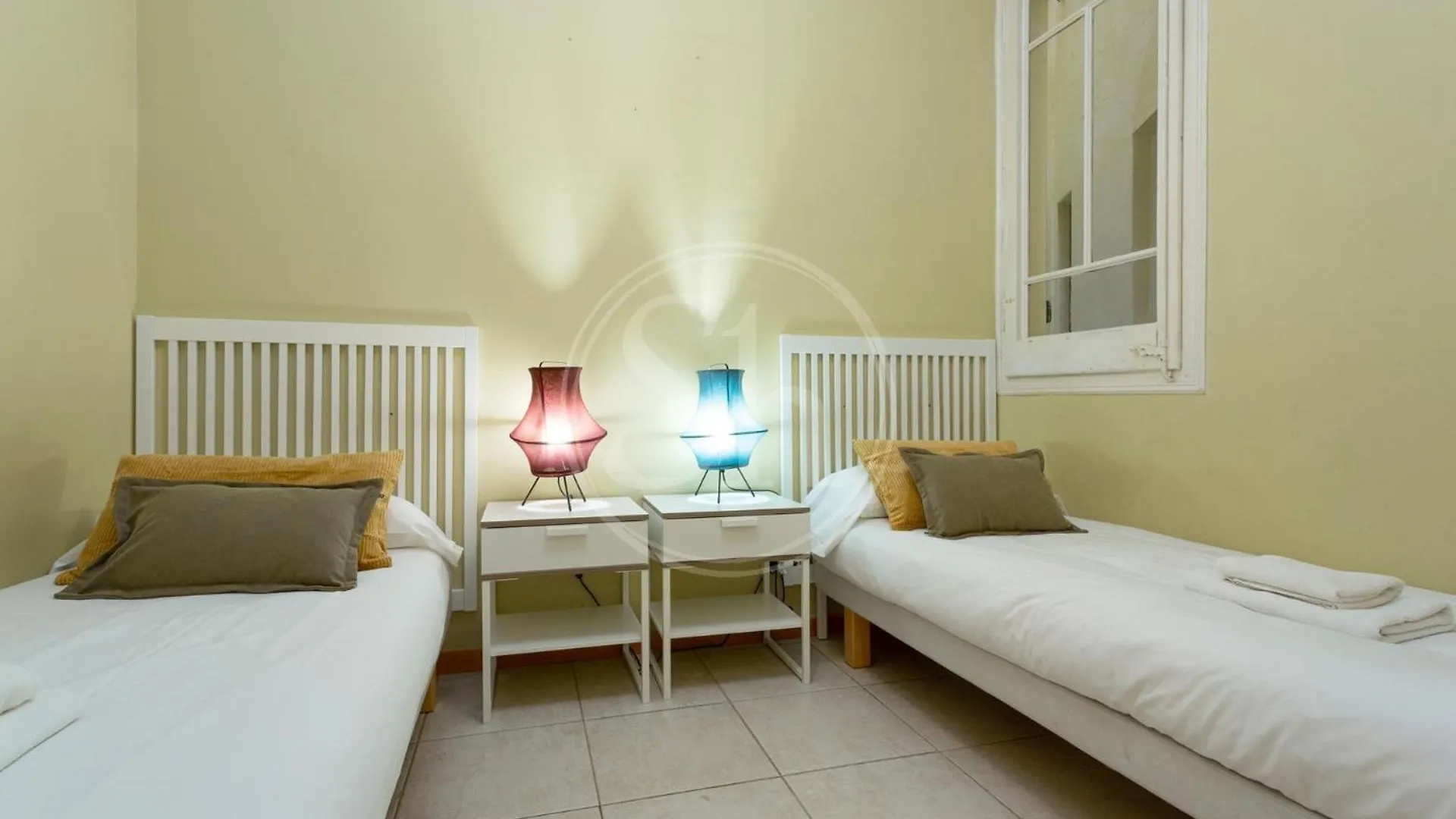 Apartamento Centrico Para 4 Barcelona Spain